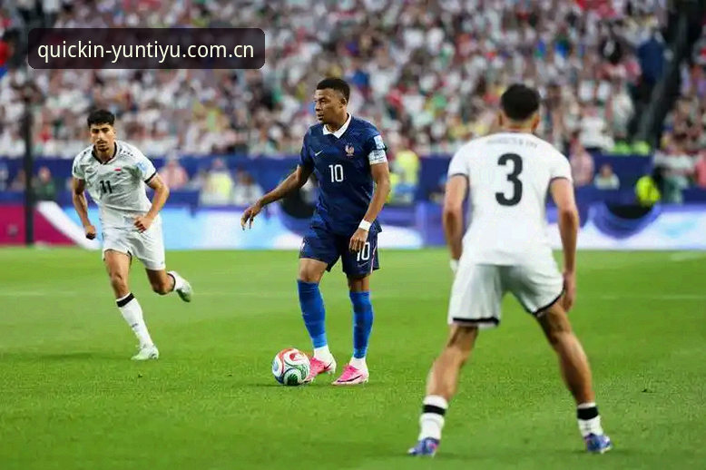 3个数据看懂法国3-0伊拉克：雷暴中断2小时11分，姆巴佩追平克洛泽